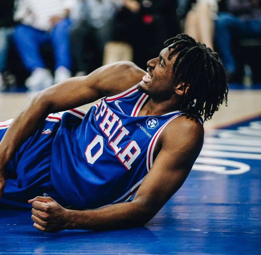 国王杯赛程吃紧；费城76人加时末段扳平良机；气氛紧张；团队化学反应显著-爱游戏