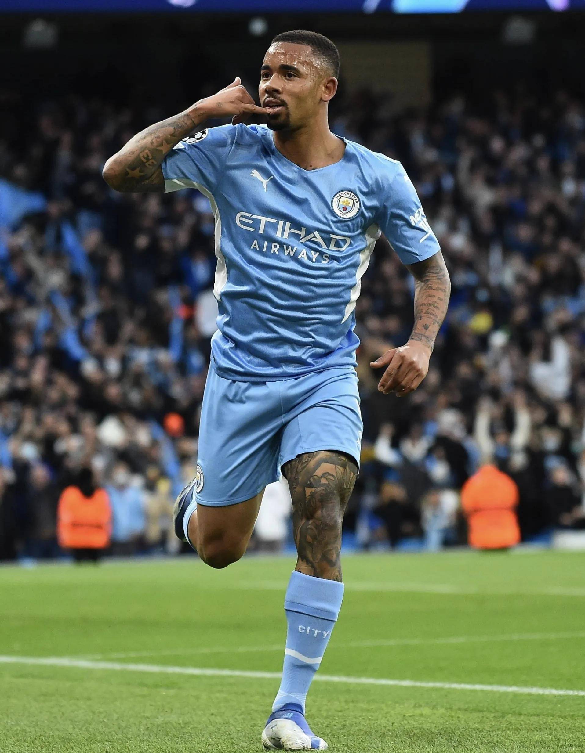 包含里程碑夜！切尔西更衣室发声，欧联转会期刷纪录，气氛紧张，高层口径保持一致的词条-ayx