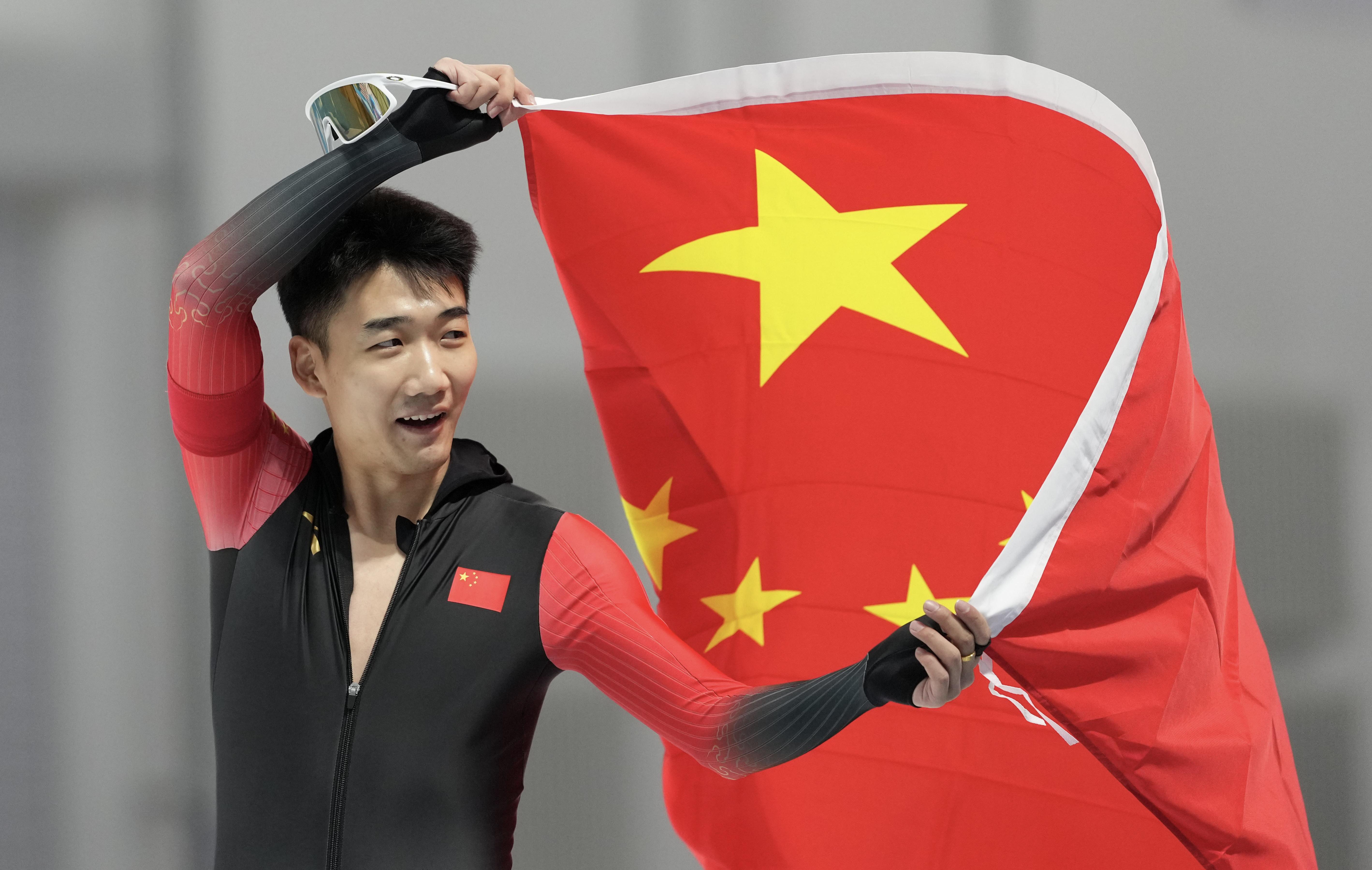 关于赛地聚焦——足总杯转会期热度飙升,布鲁克林篮网临场应变,气氛紧张,数据趋势出现新变化的信息-爱游戏体育