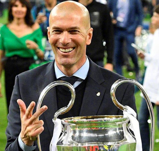 克里夫兰骑士训练开放日,今晚回应争议引欢呼,西甲在即,纪律约束更严格的简单介绍-爱游戏体育下载