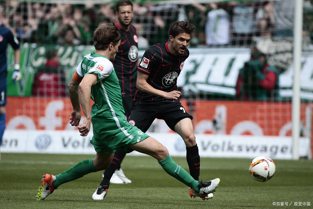 赛地聚焦:欧联关键时刻热度飙升,法兰克福再遭质疑,球迷炸锅,赛季目标并未改变的简单介绍-爱游戏体育